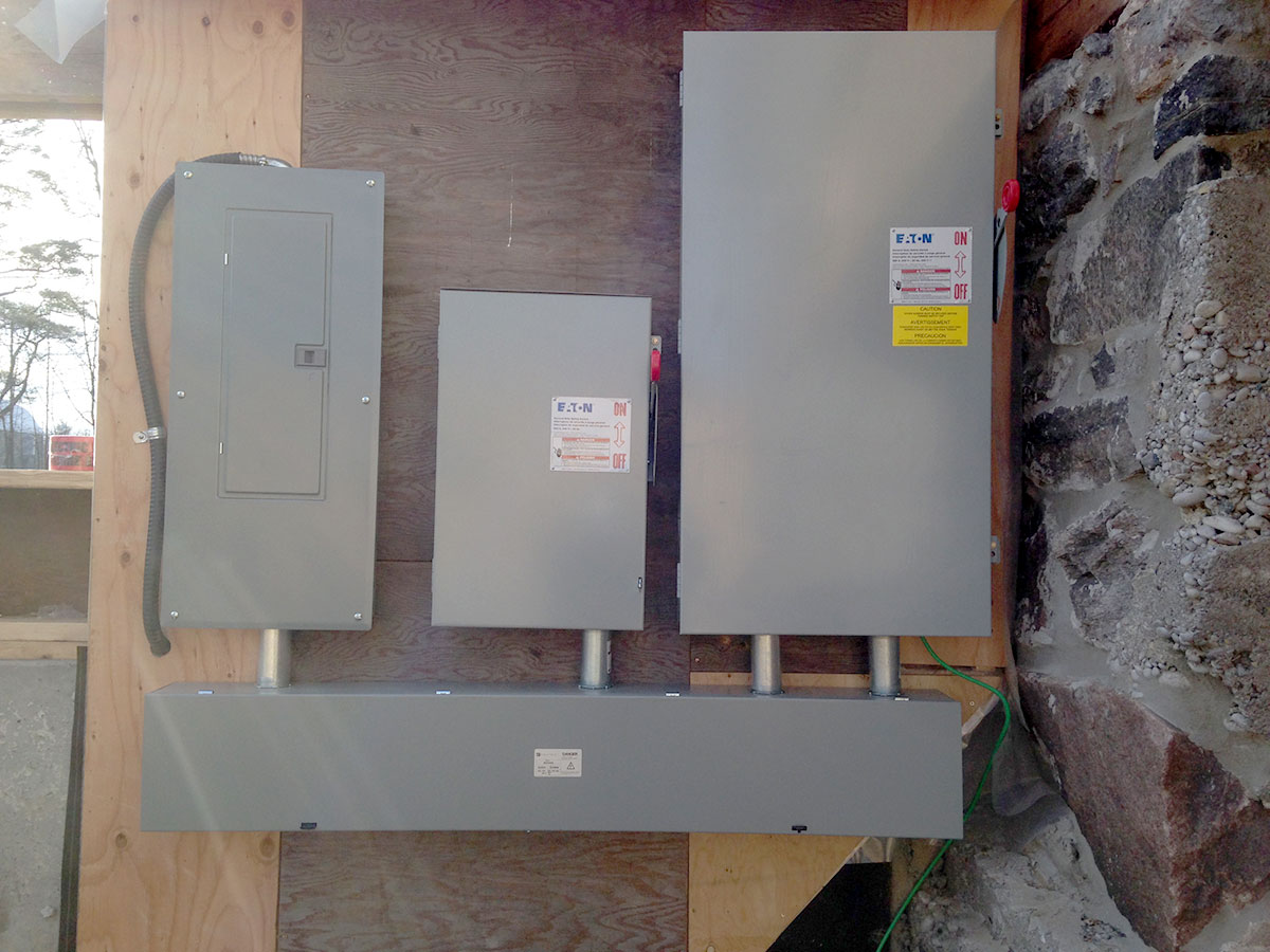 400 amp panel in Colbourn Ontario.